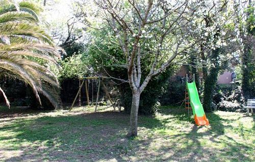 Hotel Les Jardins Du Patriarche Hotel 2*